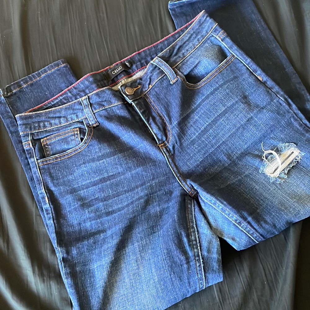 Distressed Jeans